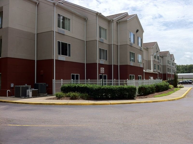 Studios And Suites 4 Less - Gum Road Chesapeake Exterior foto
